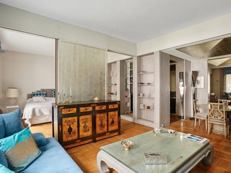 Apartment for Sale in 8th (golden Triangle - Parc Monceau), Golden Triangle - Trocadéro (8th - 16th) 10