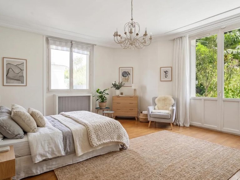 Apartment for Sale in Neuilly Sur Seine, Paris Suburbs 9
