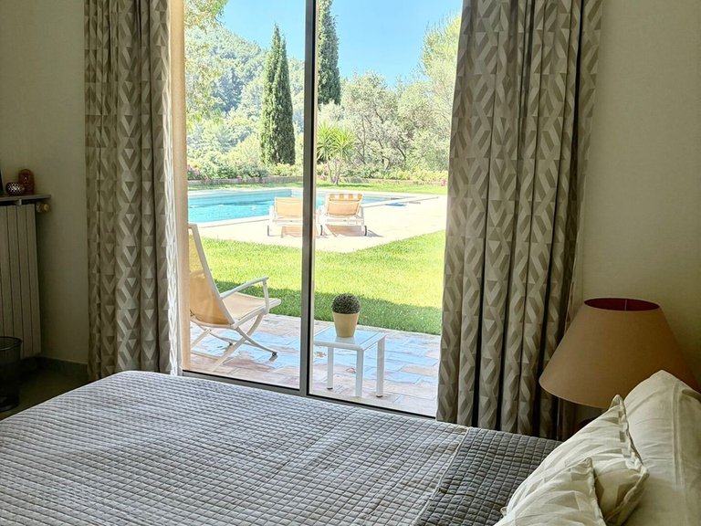 Villa for Sale in Cassis, Provence Coast (cassis To Cavalaire) 9