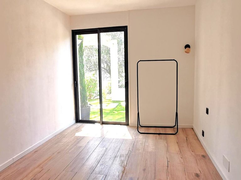 Villa for Sale in Cassis, Provence Coast (cassis To Cavalaire) 9