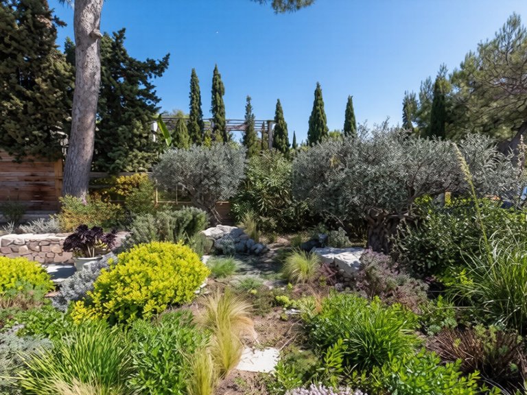 Villa for Sale in Cassis, Provence Coast (cassis To Cavalaire) 16