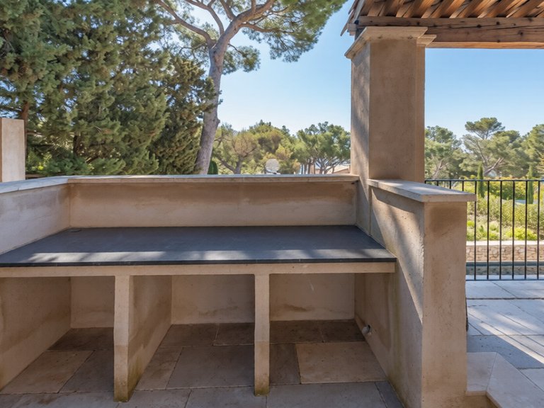 Villa for Sale in Cassis, Provence Coast (cassis To Cavalaire) 20