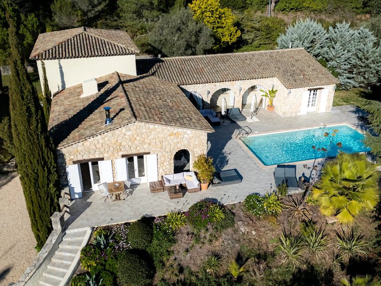 Villa for Sale in Peymeinade, Mougins, Valbonne, Grasse Area 1