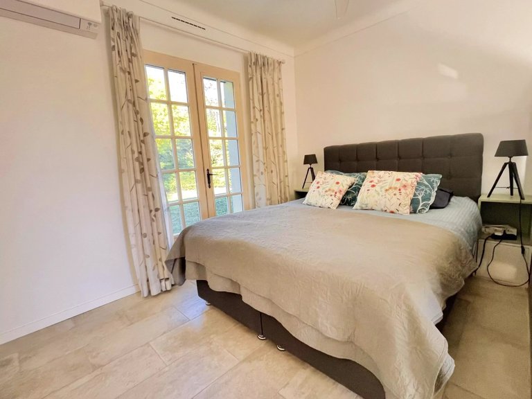 Villa for Sale in Peymeinade, Mougins, Valbonne, Grasse Area 17