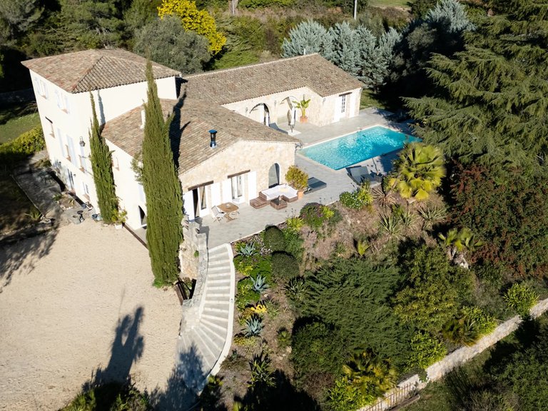 Villa for Sale in Peymeinade, Mougins, Valbonne, Grasse Area 3