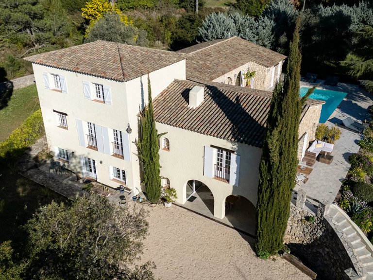 Villa for Sale in Peymeinade, Mougins, Valbonne, Grasse Area 4