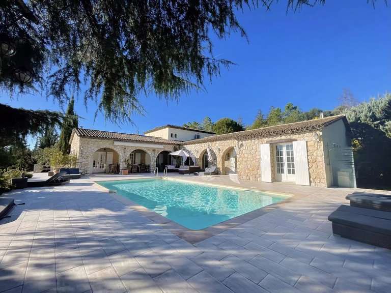 Villa for Sale in Peymeinade, Mougins, Valbonne, Grasse Area 5