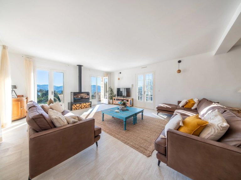 Villa for Sale in Peymeinade, Mougins, Valbonne, Grasse Area 8