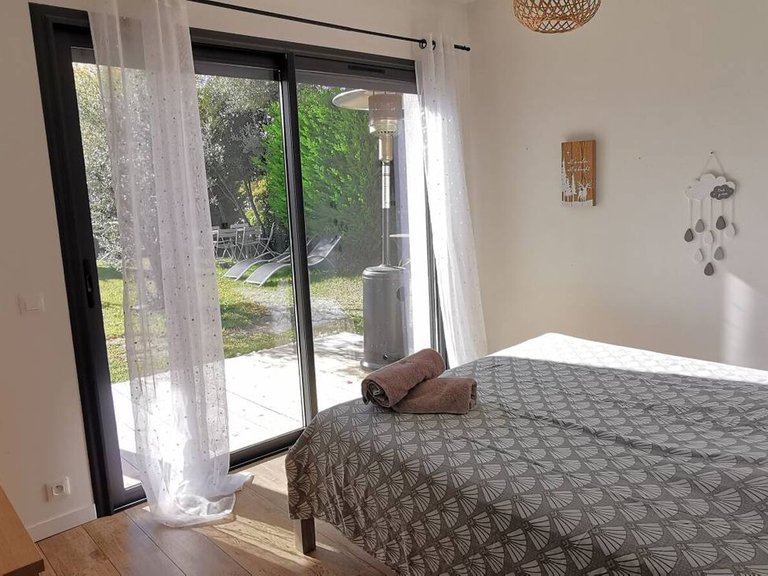 Villa for Sale in Cassis, Provence Coast (cassis To Cavalaire) 11