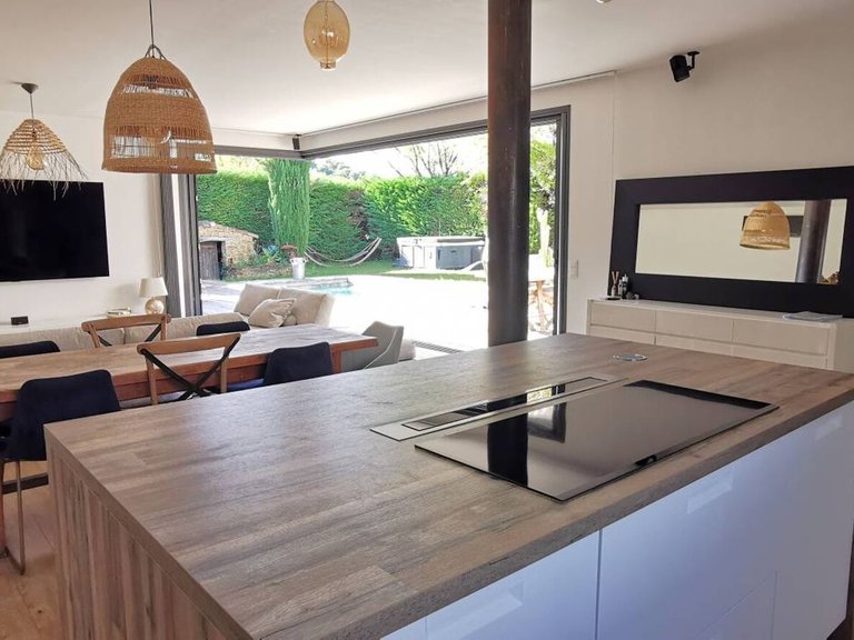 Villa for Sale in Cassis, Provence Coast (cassis To Cavalaire) 7