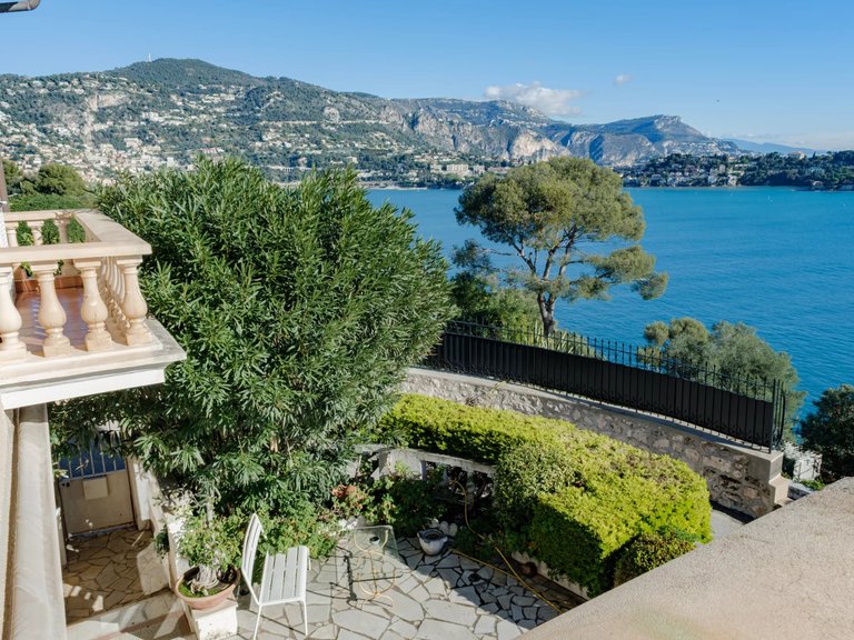 Villa for Sale in Nice - Mont Boron, Nice Area 19