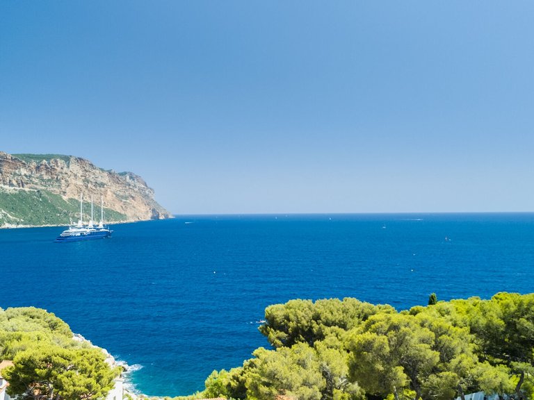 Villa for Sale in Cassis, Provence Coast (cassis To Cavalaire) 6
