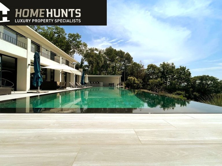 Villa for Sale in Tourrettes Sur Loup, Vence, St. Paul Area 1