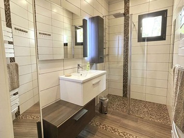 Villa for Sale in Tourrettes Sur Loup, Vence, St. Paul Area 13