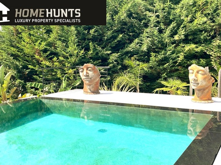 Villa for Sale in Tourrettes Sur Loup, Vence, St. Paul Area 14