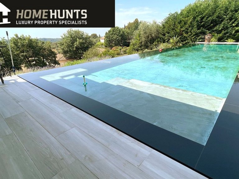 Villa for Sale in Tourrettes Sur Loup, Vence, St. Paul Area 18