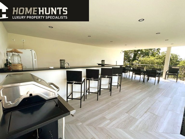 Villa for Sale in Tourrettes Sur Loup, Vence, St. Paul Area 3