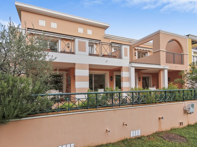 Villa for Sale in Mougins, Mougins, Valbonne, Grasse Area 1