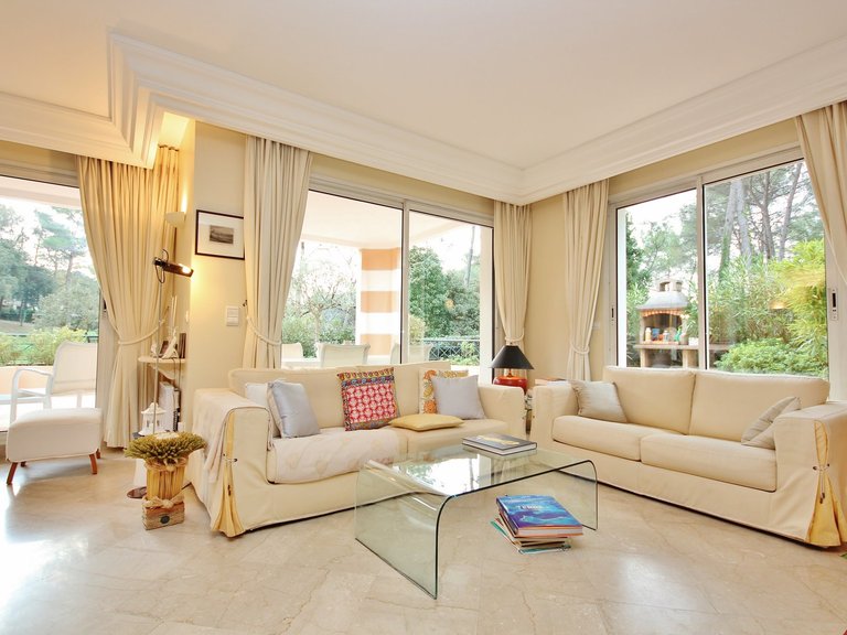 Villa for Sale in Mougins, Mougins, Valbonne, Grasse Area 15