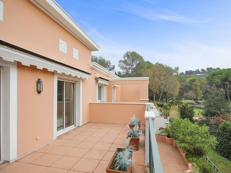 Villa for Sale in Mougins, Mougins, Valbonne, Grasse Area 3