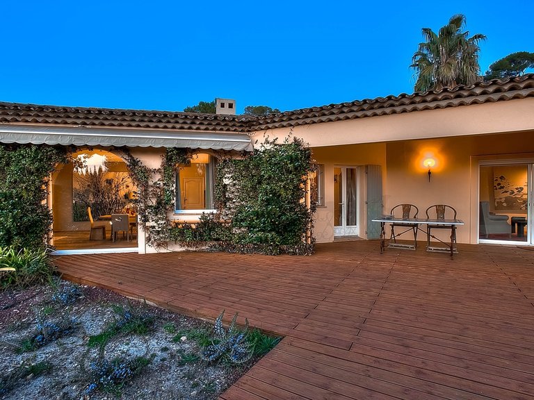 Villa for Sale in Mougins, Mougins, Valbonne, Grasse Area 4
