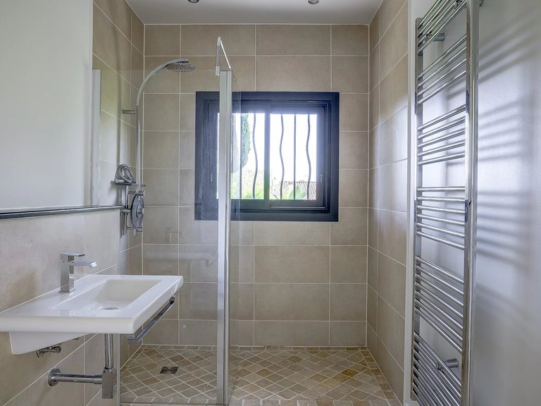 Villa for Sale in Mougins, Mougins, Valbonne, Grasse Area 11
