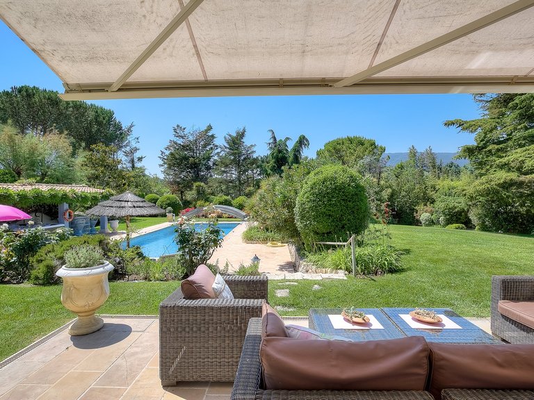 Villa for Sale in Chateauneuf Grasse, Mougins, Valbonne, Grasse Area 6