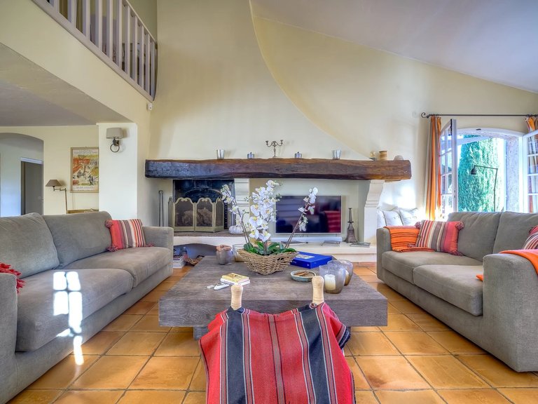 Villa for Sale in Mougins, Mougins, Valbonne, Grasse Area 13