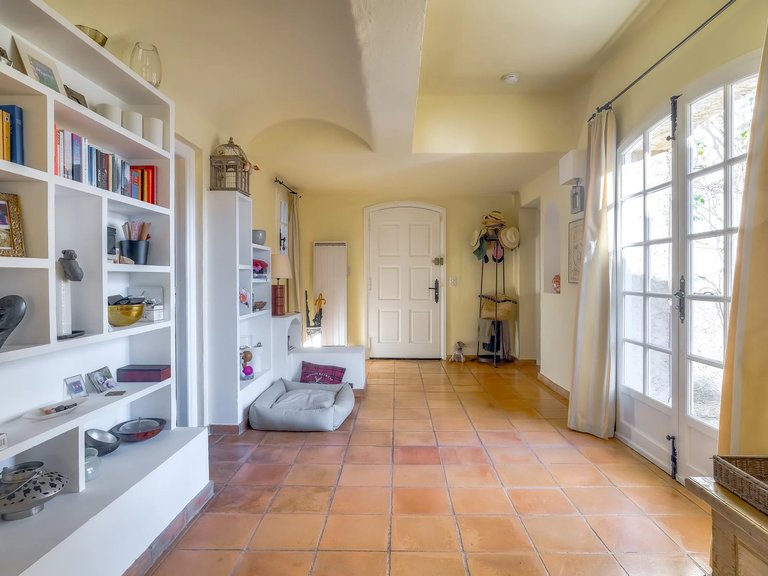 Villa for Sale in Mougins, Mougins, Valbonne, Grasse Area 16
