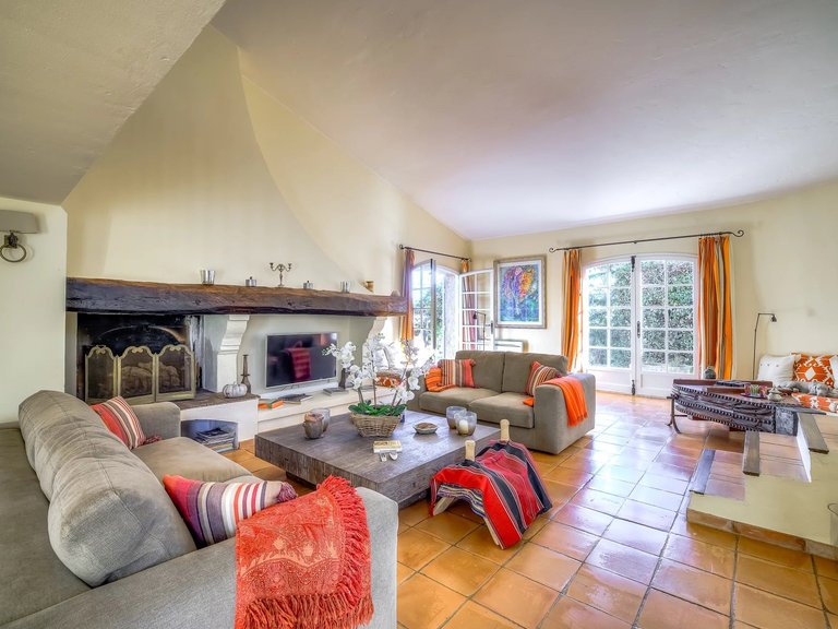 Villa for Sale in Mougins, Mougins, Valbonne, Grasse Area 10
