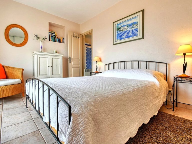 Villa for Sale in Mougins, Mougins, Valbonne, Grasse Area 18