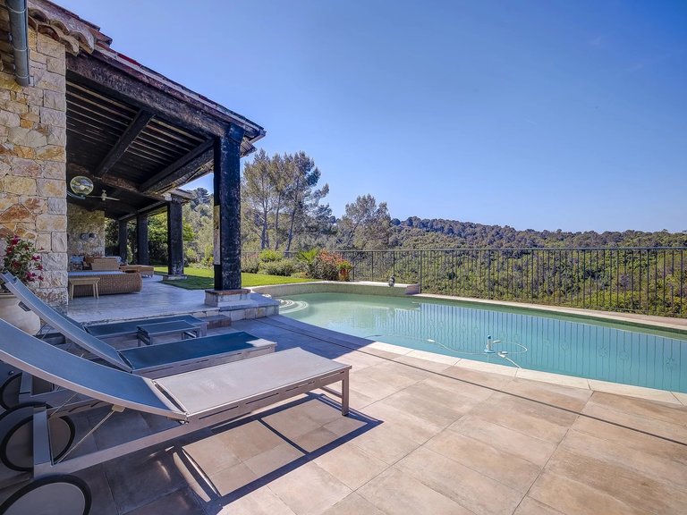 Villa for Sale in Biot, Mougins, Valbonne, Grasse Area 7