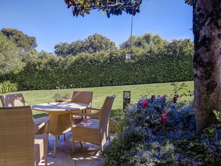 Villa for Sale in Biot, Mougins, Valbonne, Grasse Area 8