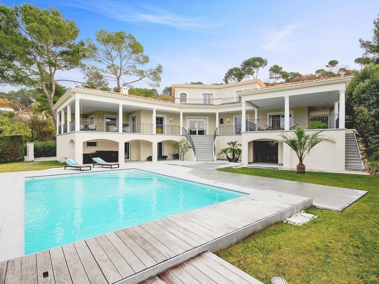 Villa for Sale in Mougins, Mougins, Valbonne, Grasse Area 20