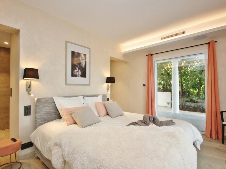 Villa for Sale in Mougins, Mougins, Valbonne, Grasse Area 10