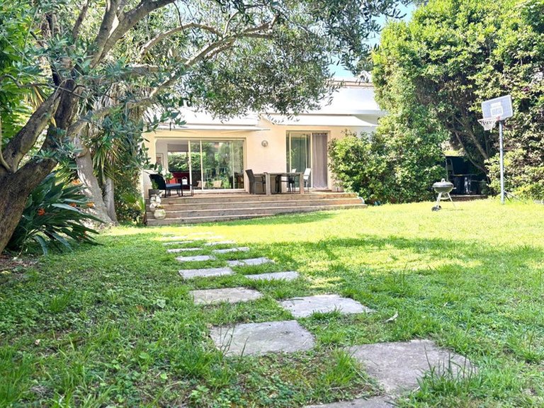 Villa for Sale in Cap D Antibes, Antibes Area 3