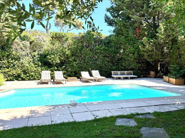 Villa for Sale in Cap D Antibes, Antibes Area 4