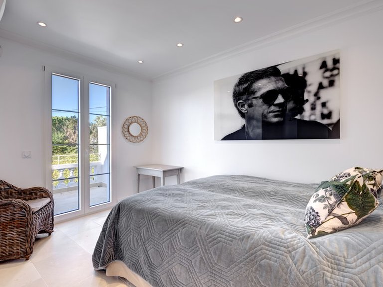 Villa for Sale in Cap D Antibes, Antibes Area 14