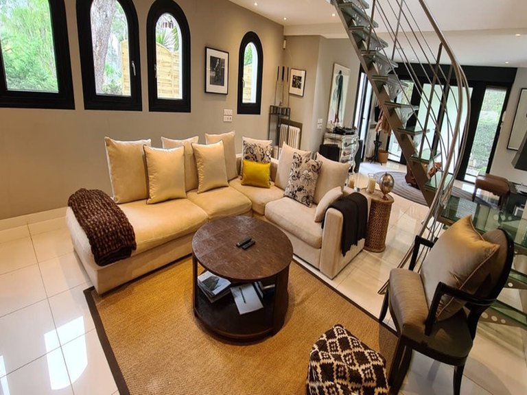 Villa for Sale in Cap D Antibes, Antibes Area 4