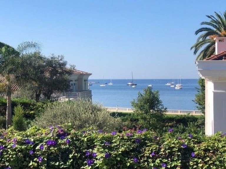 Villa for Sale in Cap D Antibes, Antibes Area 1