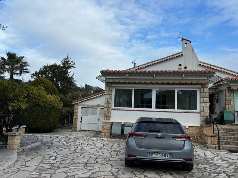 Villa for Sale in Cap D Antibes, Antibes Area 1