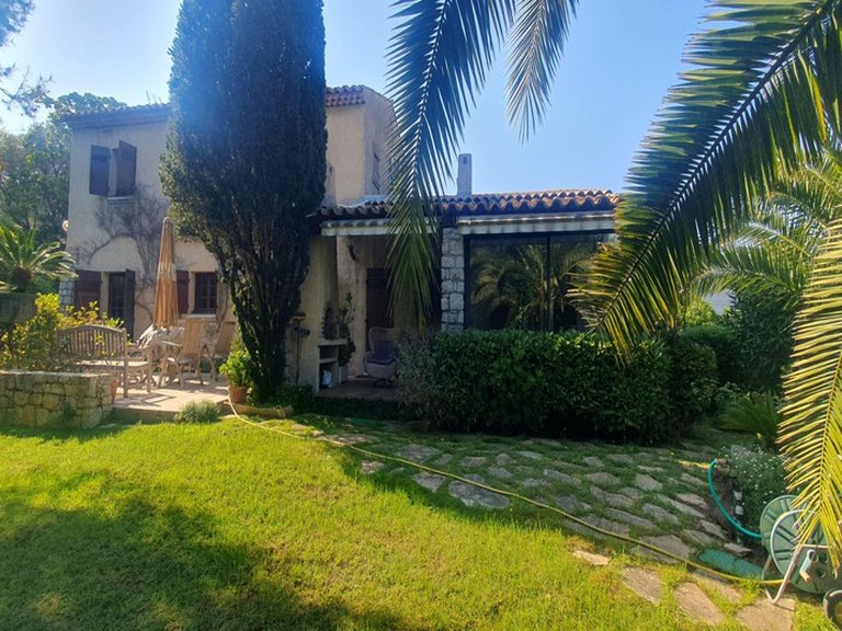 Villa for Sale in Cap D Antibes, Antibes Area 4