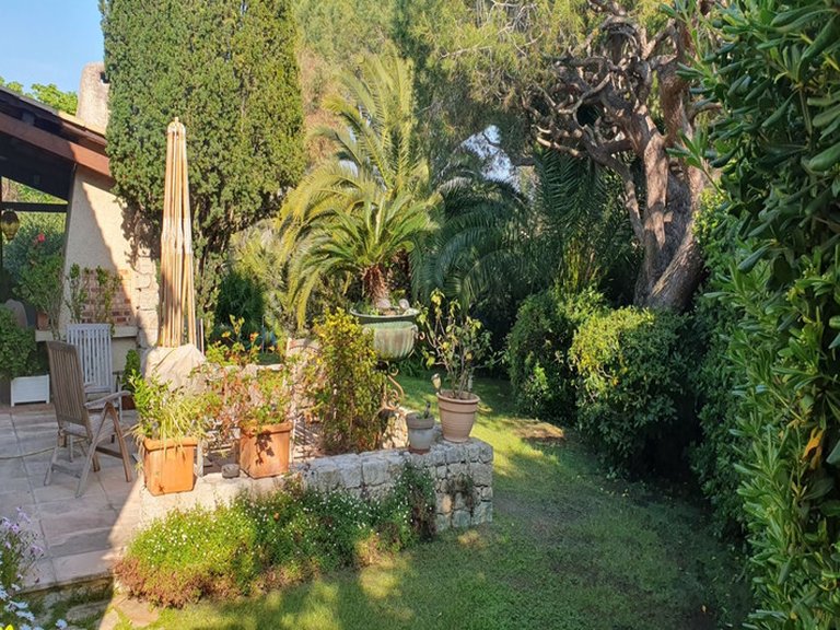 Villa for Sale in Cap D Antibes, Antibes Area 7