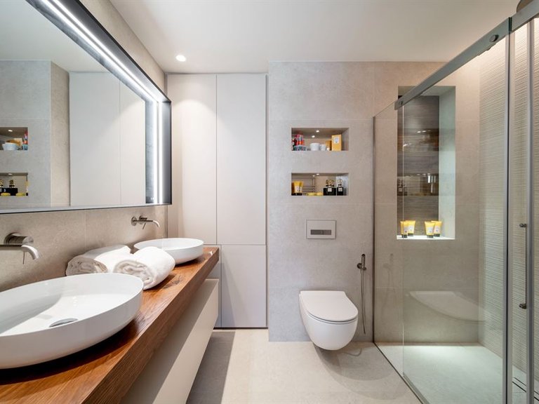 Apartment for Sale in Cannes, Cannes Area 11