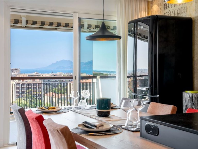 Apartment for Sale in Cannes, Cannes Area 7