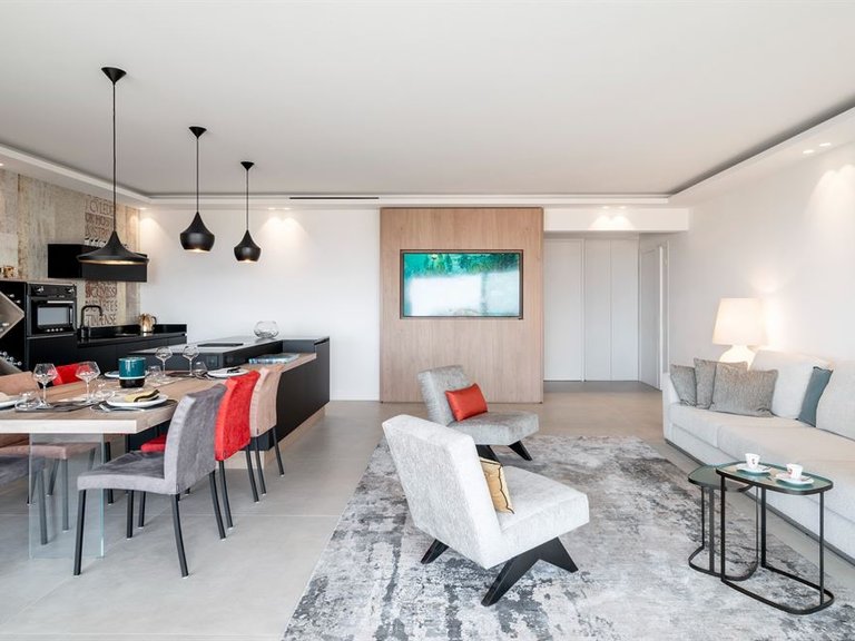 Apartment for Sale in Cannes, Cannes Area 8