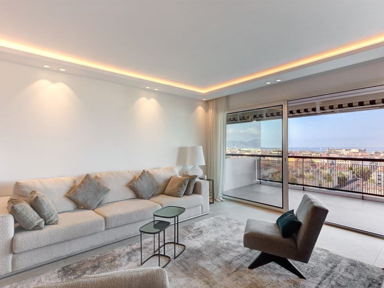 Apartment for Sale in Cannes, Cannes Area 10