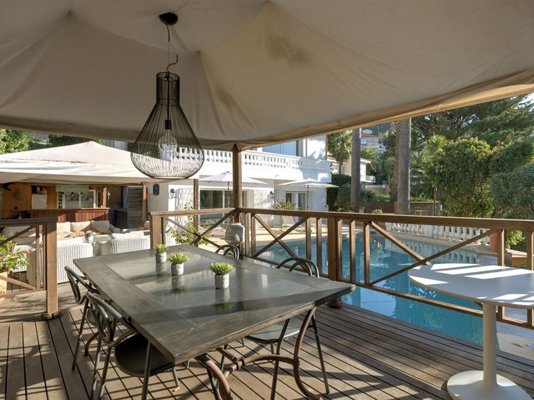 Villa for Sale in Le Cannet, Cannes Area 19