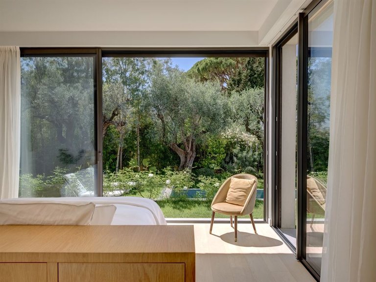 Villa for Sale in Le Cannet, Cannes Area 10