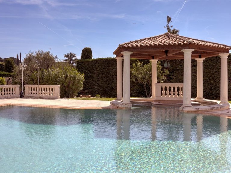 Villa for Sale in Cap D Antibes, Antibes Area 8